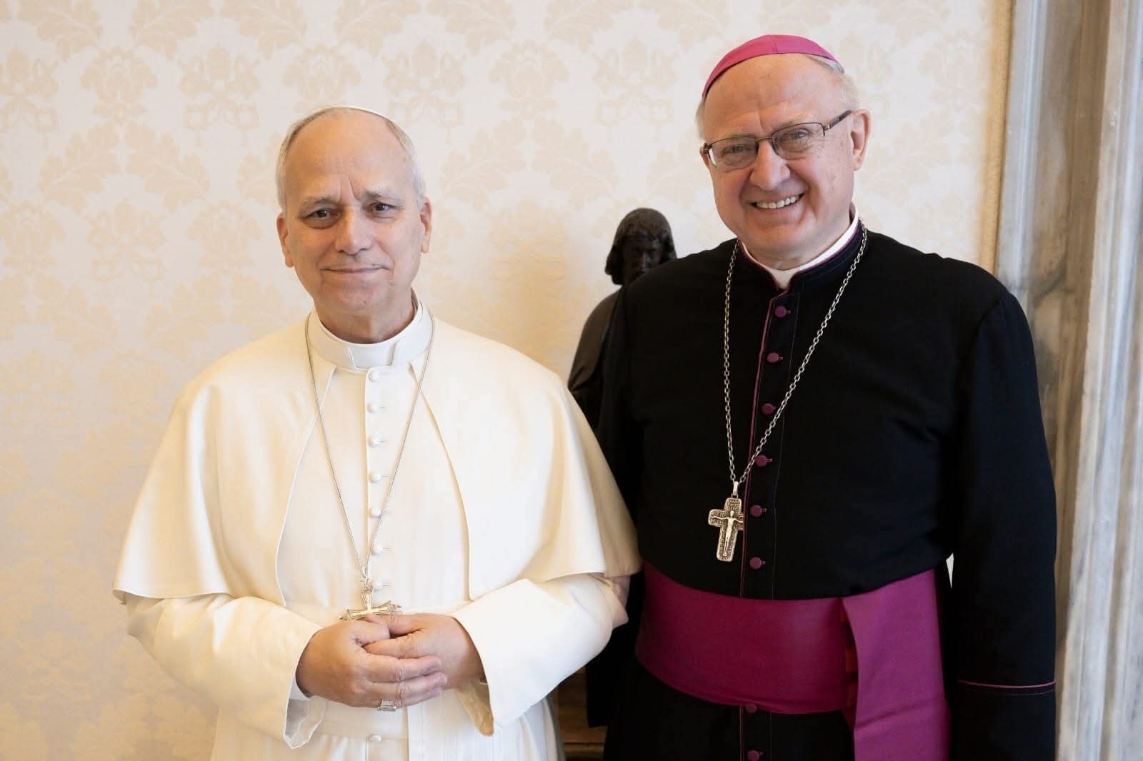 El Papa León XIV, se reunió con Urbanc y hablaron de la causa Esquiú. 1 FB IMG 1770125430637