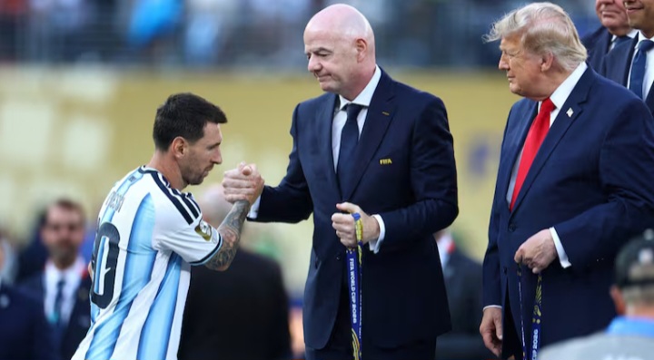 Infantino elogió a la Selección Argentina: «Su espíritu de lucha fue inspirador».