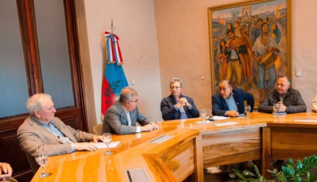 La Provincia pavimentará el camino hacia Ipizca.