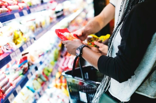 Las ventas en supermercados cayeron 2,1% en julio.