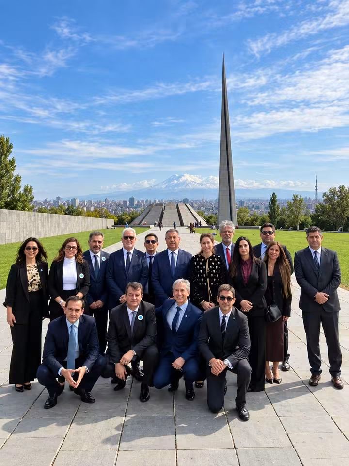 Andrada integró una delegación oficial en Armenia. 1 FB IMG 1791159149476