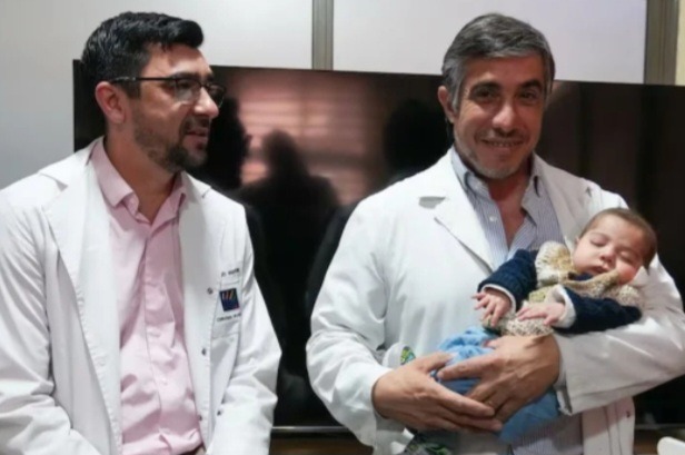 Un recién nacido volvió a respirar gracias a una cirugía inédita en Santa Fe.