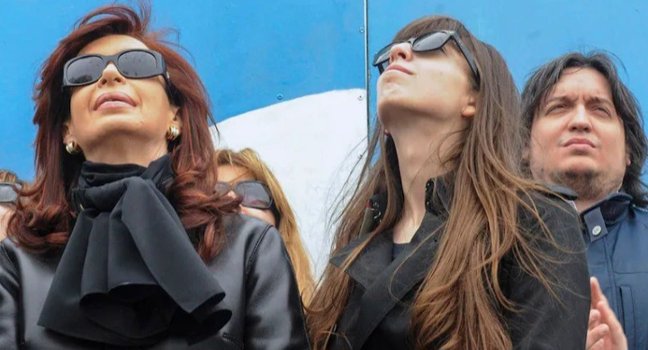 Rechazarón el pedido de Máximo y Florencia Kirchner para frenar el decomiso de sus bienes.